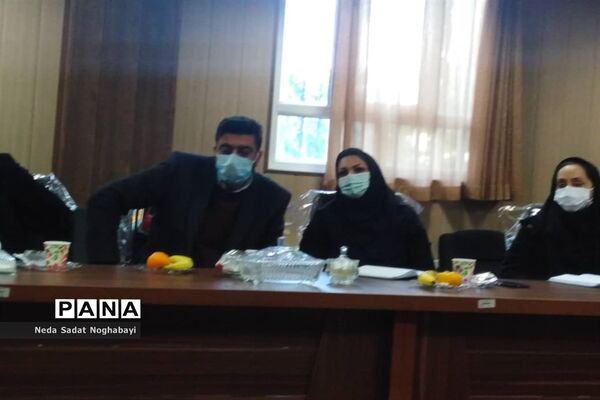 جلسه هماهنگی پایلوت کشوری مانور زلزله در دبیرستان بدری برهانی  منطقه ۸ تهران