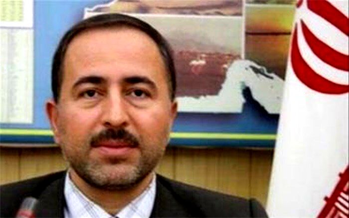 تمام ایرانیان باید در اداره کشور سهیم و دخیل باشند