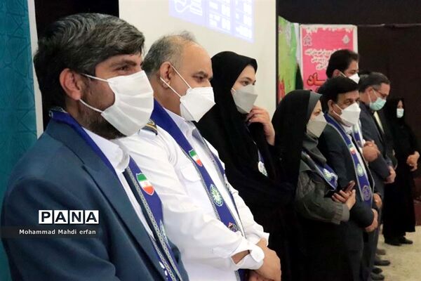 تجلیل از  دانش ‌آموزان مقام‌آور پیشتاز