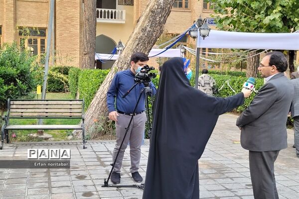 نوزدهمین جشنواره کتاب های آموزشی و تربیتی رشد