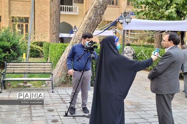 نوزدهمین جشنواره کتاب های آموزشی و تربیتی رشد