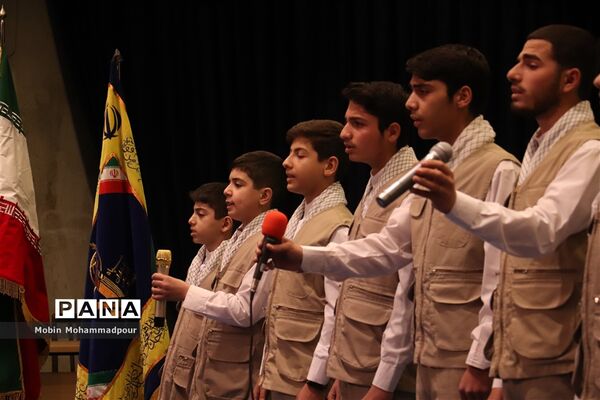 مراسم رونمایی و‌ توزیع طرح عظیم تجهیز ۴۵۰ پایگاه بسیج سپاه ویژه تبریز