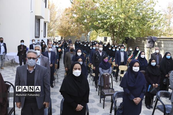 آیین بازگشایی آموزش حضوری اولین هنرستان کشاورزی شبانه‌روزی دخترانه در شیراز