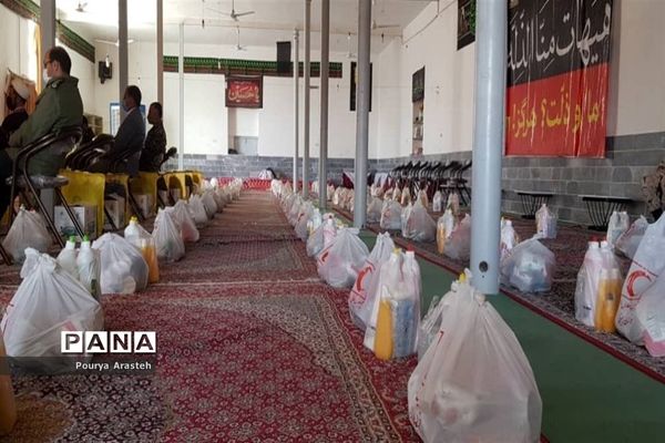 رزمایش نهضت کمک‌های مومنانه به مناسبت هفته بسیج در شهرستان خوسف