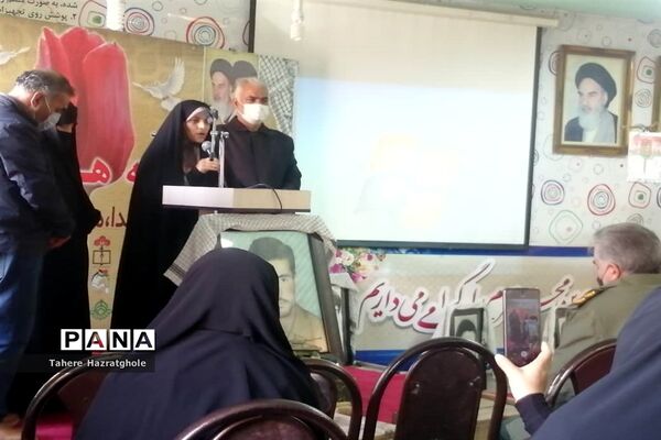 نواختن زنگ مقاومت به مناسبت هفته بسیج در مدارس آموزش و پرورش ملارد