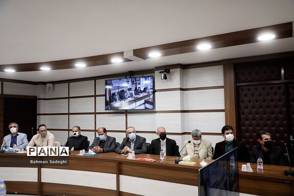 دیدار سرپرست وزارت آموزش و پرورش با همکاران سازمان دانش‌آموزی به مناسبت هفته بسیج