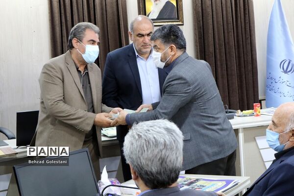 مراسم تجلیل از فرهنگیان بسیجی جهادگر دوران کرونا در ارومیه