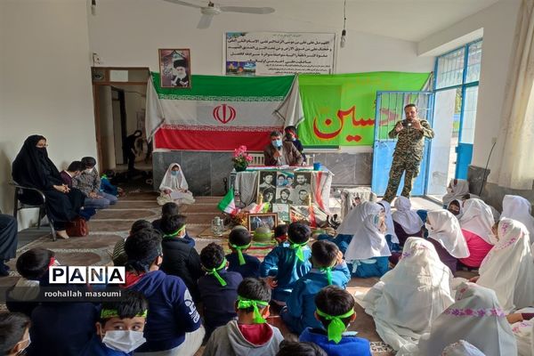 یادواره شهدای دانش‌آموز و فرهنگی در دبستان انقلاب اسلامی گلوگاه