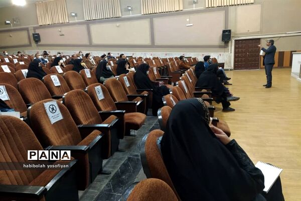 برگزاری کارگاه تفکر و سبک زندگی با همکاری معاونت پرورشی و کانون مفتح و سازمان دانش‌آموزی شهرضا