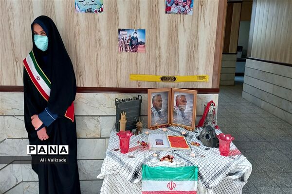 برگزاری مراسم هفته بسیج در دبیرستان فجر منطقه ۱۴