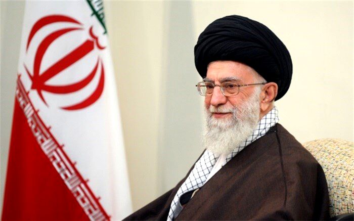 مشکل‌گشایی در همه مسائل کشور با همت بلند، خردمندی، درست‌اندیشی و توکل به خدا