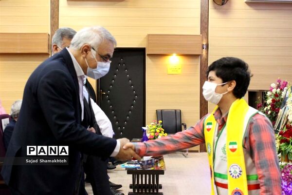 نشست بازمهندسی اصول و فرایندهای اجرایی تشکیلات پیشتازان در اهواز