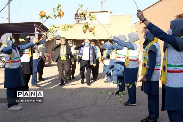 نشست بازمهندسی اصول و فرایندهای اجرایی تشکیلات پیشتازان در اهواز