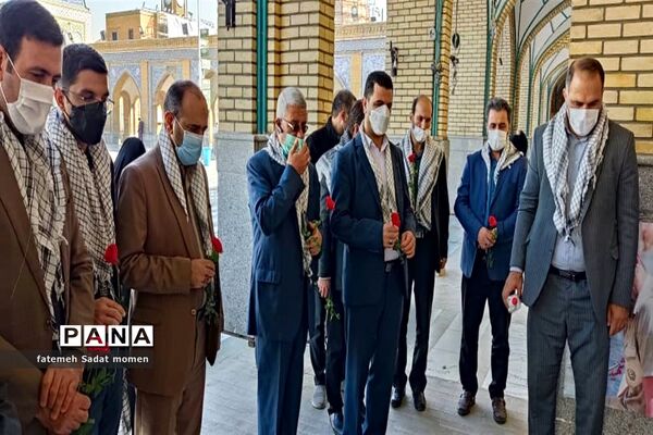راهپیمایی و غبارروبی مزار شهدای مدفون درحرم حضرت عبدالعظیم حسنی (ع)