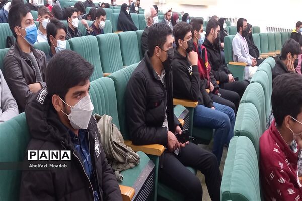 یادواره شهدای دانش‌آموزی شهرستان کاشمر به مناسبت هفته بسیج