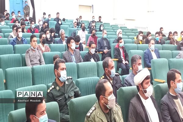 یادواره شهدای دانش‌آموزی شهرستان کاشمر به مناسبت هفته بسیج