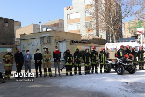 مانور سراسری زلزله و ایمنی در مدارس