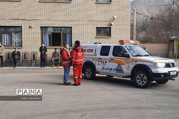 برگزاری مراسم مانور زلزله در شهرستان دماوند