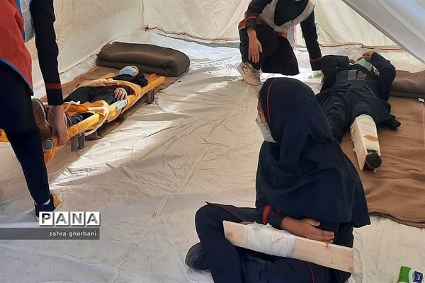 برگزاری مراسم مانور زلزله در شهرستان دماوند