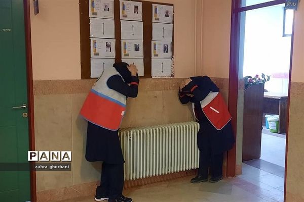 برگزاری مراسم مانور زلزله در شهرستان دماوند