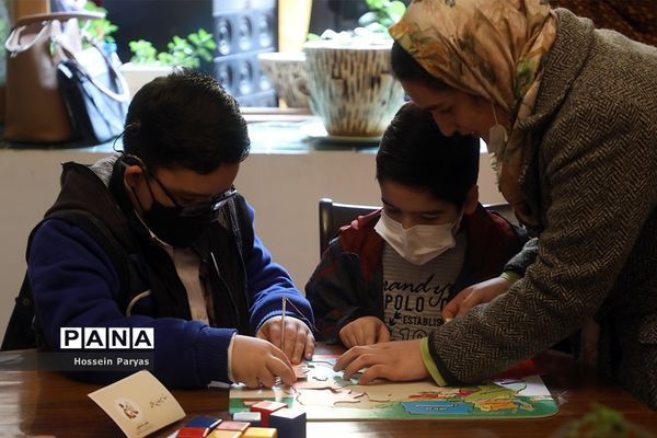 رونمایی از کتاب «چگاسفلای من»