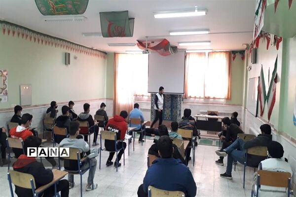 جلسات آموزشی مانور زلزله در مدارس قم