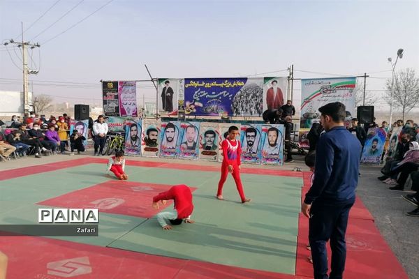 پیاده‌روی خانواده بسیجیان شیروان