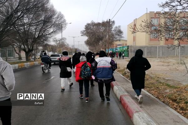 پیاده‌روی خانواده بسیجیان شیروان