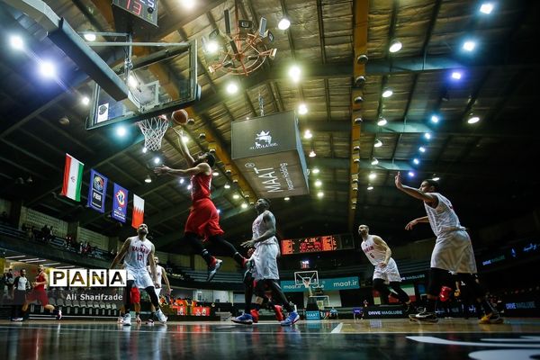 دیدار تیم‌های بسکتبال ایران و بحرین