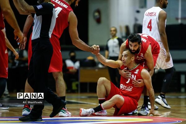 دیدار تیم‌های بسکتبال ایران و بحرین