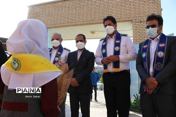 نشست توجیهی بازمهندسی تشکیلات پیشتازان سازمان دانش‌آموزی شهرستان داراب