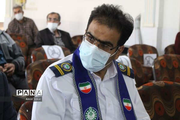 نشست توجیهی بازمهندسی تشکیلات پیشتازان سازمان دانش‌آموزی شهرستان داراب