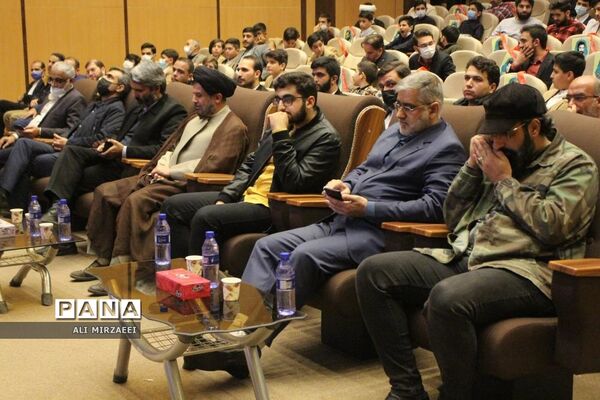 تجلیل از برترین‌های سرود دانش‌آموزی در قم
