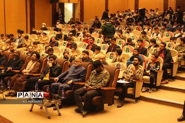 تجلیل از برترین‌های سرود دانش‌آموزی در قم