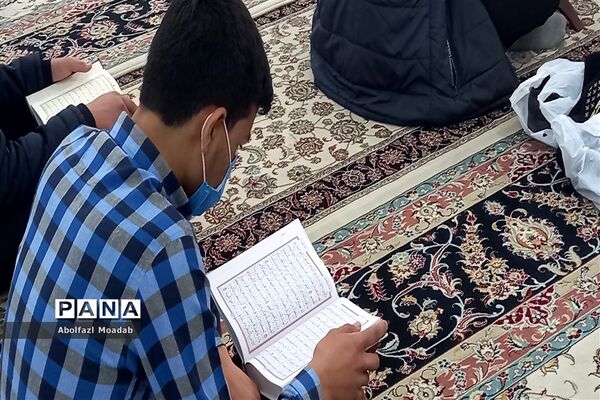برگزاری محفل قرآنی، به مناسبت هشتاد و چهارمین سالگرد شهادت شهید مدرس(ره)