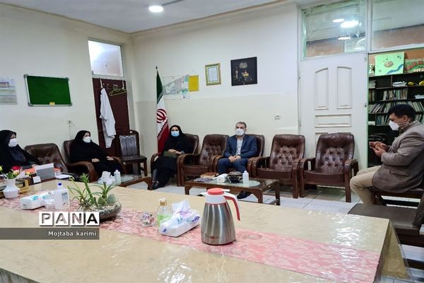 اجرای مانور سراسری زلزله در مدارس منطقه ۱۳