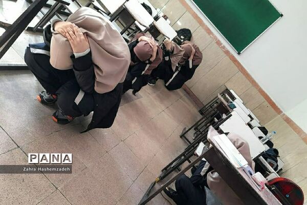 مانور زلزله در مدارس ناحیه یک شهرری
