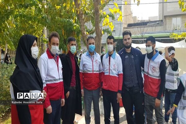 بیست و سومین مانور سراسری زلزله در دبستان جهاد منطقه ۱۷