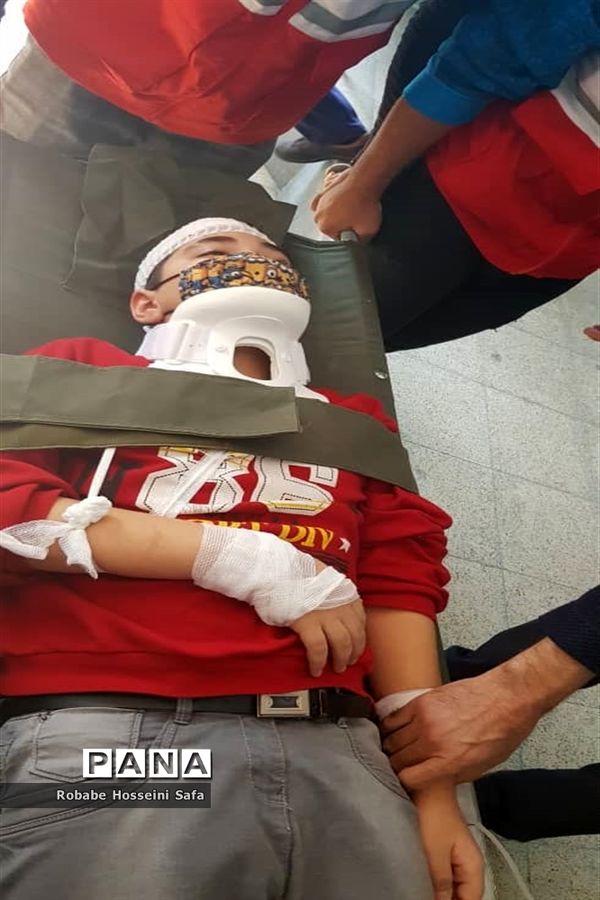 بیست و سومین مانور سراسری زلزله در دبستان جهاد منطقه ۱۷