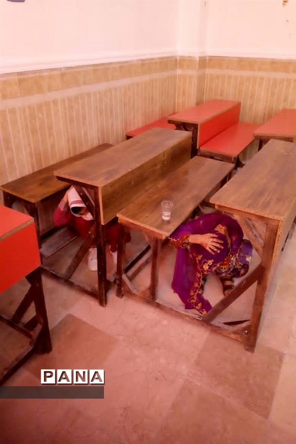مانور سراسری زلزله در مدارس چابهار