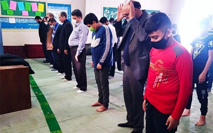 نماز از بهترین شیوه‌های پیشگیری از آسیب‌های اجتماعی است