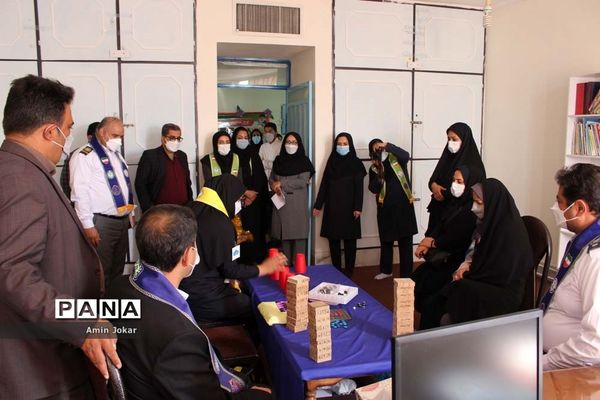 جلسه تبیین بازمهندسی تشکیلات پیشتازان سازمان دانش‌آموزی منطقه فورگ