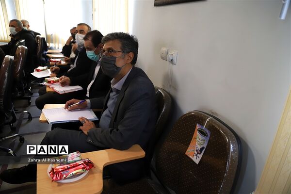 نشست بازرسان سرویس مدارس سازمان دانش‌آموزی