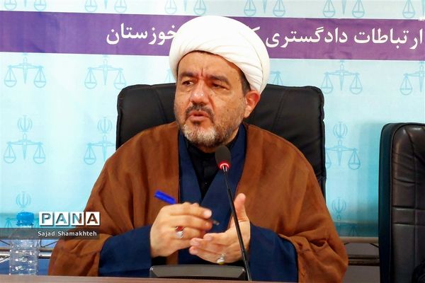 نشست هم‌اندیشی دادگستری استان خوزستان با مدیران رسانه ها