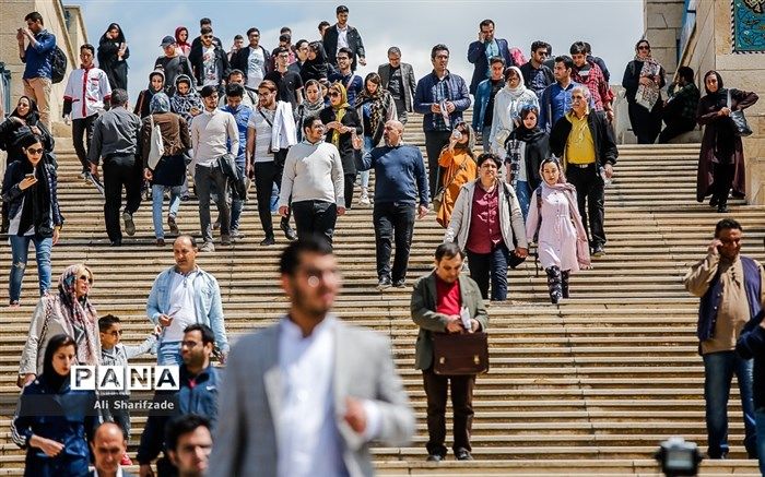 دو راهی وزارت ارشاد در انتخاب مصلی یا شهر آفتاب