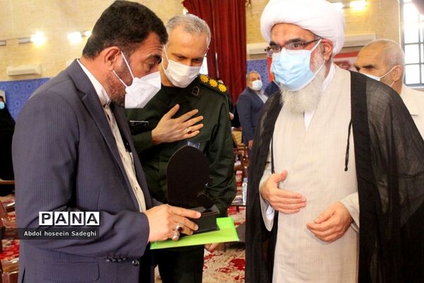 تجلیل از فرهنگیان بسیجی و جهادگر استان بوشهر