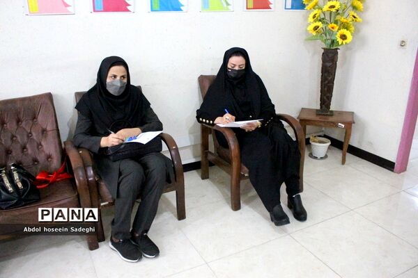 نشست هم‌اندیشی آموزش ابتدایی دوره اول آموزش و پرورش استان بوشهر