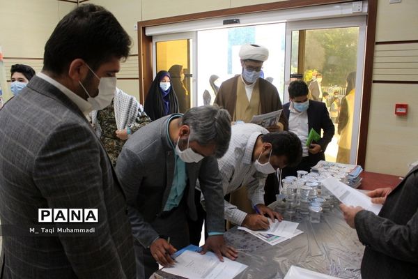 همایش تجلیل از دانش‌آموزان تراز انقلاب اسلامی استان بوشهر