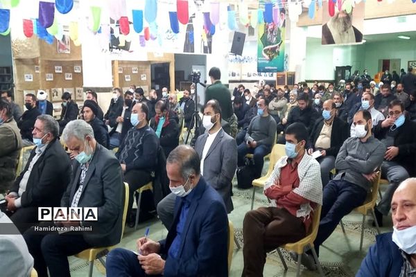 دیدار فرمانده سپاه محمد رسول الله تهران با فرماندهان پایگاه ها و حوزه های ناحیه بسیج مالک اشتر