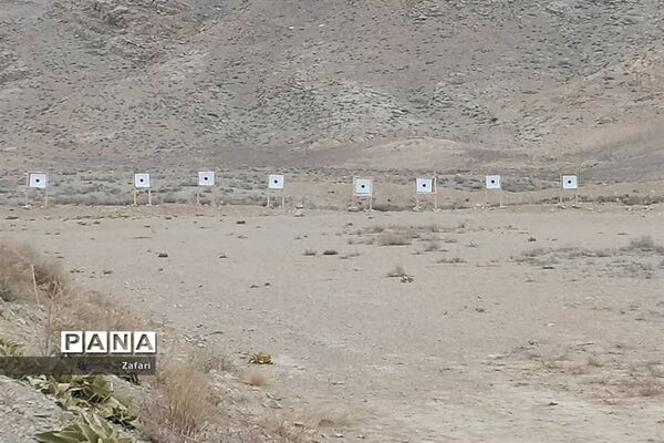 تمرین تیراندازی در میدان تیر شیروان